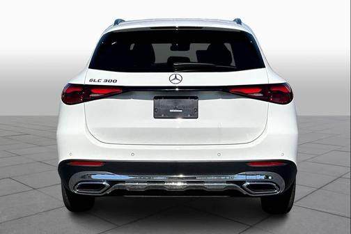 2025 Mercedes-Benz GLC 300 Base