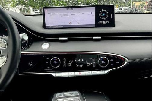 2022 Genesis GV70 2.5T AWD