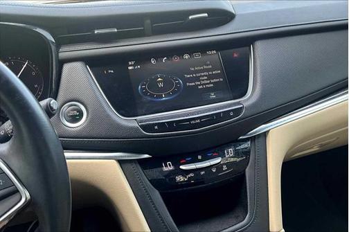2018 Cadillac XT5 Base