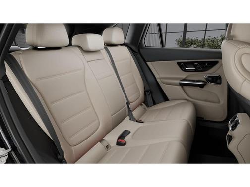 2026 Mercedes-Benz GLC 300 4MATIC