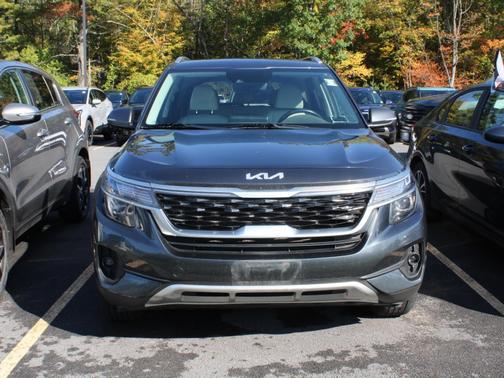 2022 Kia Seltos EX