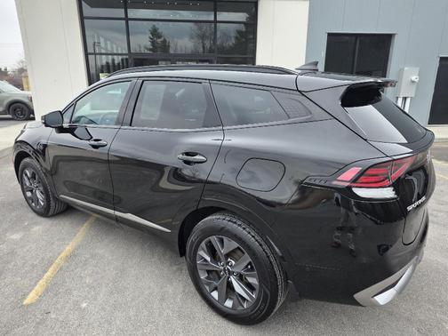 Fusion Black 2023 Kia Sportage Hybrid SX-Prestige