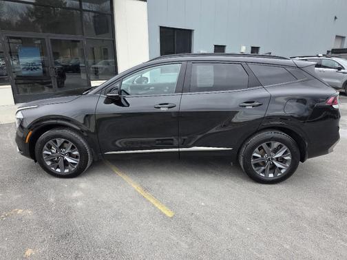 Fusion Black 2023 Kia Sportage Hybrid SX-Prestige