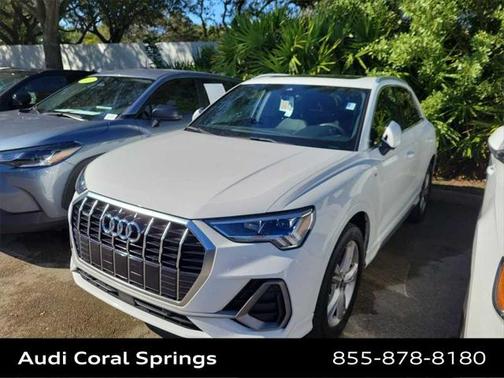 2023 Audi Q3 Premium 45 TFSI S line quattro Tiptronic