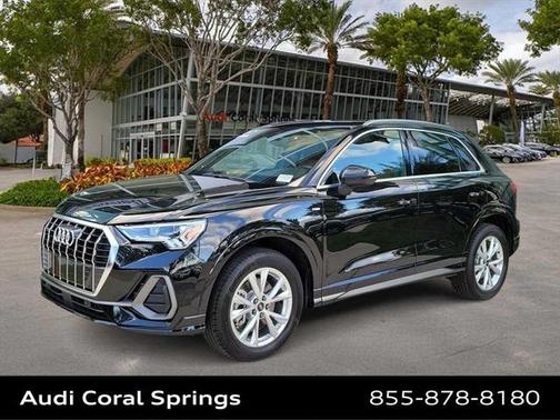 2025 Audi Q3 Premium 45 TFSI S line quattro Tiptronic