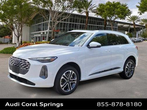 2025 Audi Q5 Premium TFSI quattro S tronic