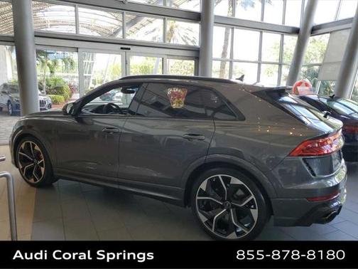 2024 Audi RS Q8 TFSI quattro Tiptronic