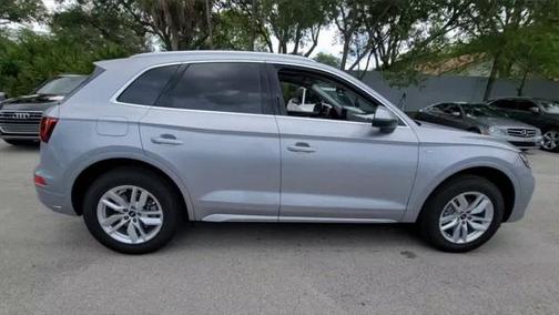 2023 Audi Q5 Premium 45 TFSI S line quattro