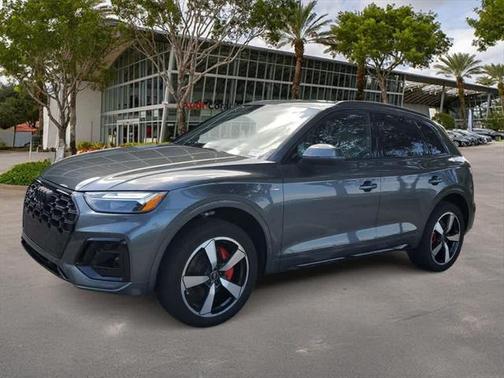 2024 Audi Q5 Premium Plus 45 TFSI S line quattro