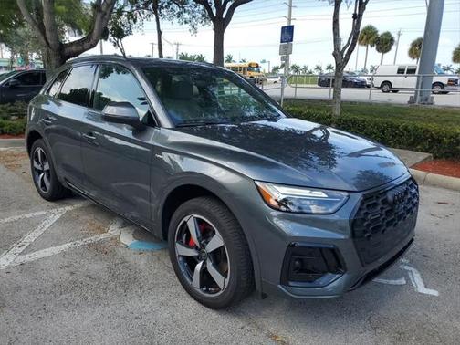 2024 Audi Q5 Premium Plus 45 TFSI S line quattro