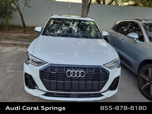 2025 Audi Q3 Premium 45 TFSI S line quattro Tiptronic