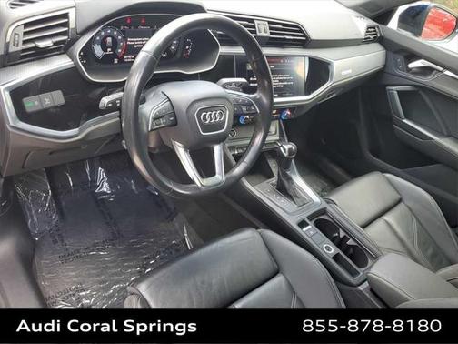 2022 Audi Q3 Premium Plus 45 TFSI S line quattro Tiptronic