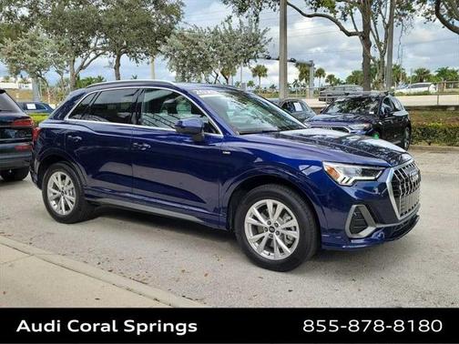 2025 Audi Q3 Premium 45 TFSI S line quattro Tiptronic