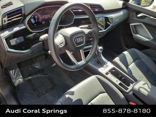 2025 Audi Q3 Premium 45 TFSI S line quattro Tiptronic