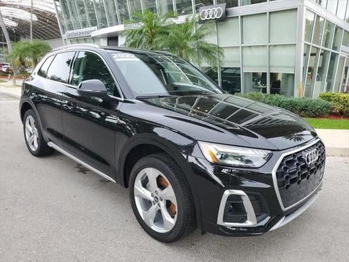 2022 Audi Q5 Prestige 45 TFSI S line quattro S tronic