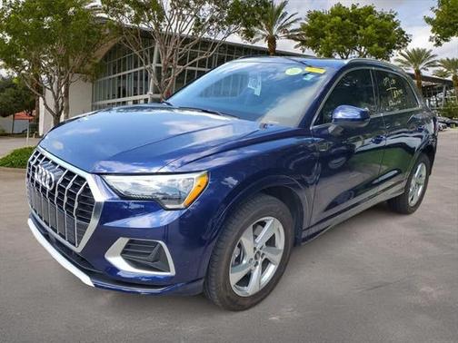 2022 Audi Q3 Premium 40 TFSI quattro Tiptronic
