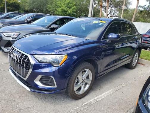 2022 Audi Q3 Premium 40 TFSI quattro Tiptronic