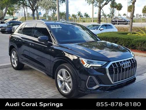 2022 Audi Q3 Premium Plus 45 TFSI S line quattro Tiptronic