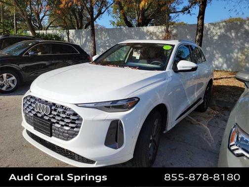 2025 Audi Q5 Premium TFSI quattro S tronic