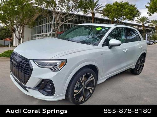 2023 Audi Q3 Premium Plus 45 TFSI S line quattro Tiptronic