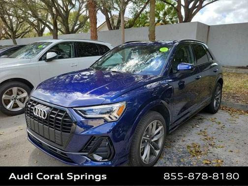 2025 Audi Q3 Premium 45 TFSI S line quattro Tiptronic