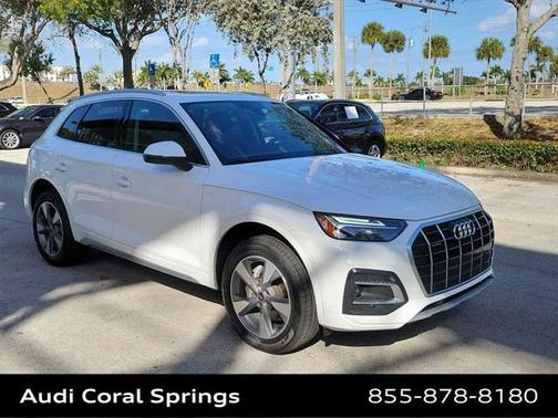 2023 Audi Q5 Premium 40 TFSI quattro S tronic