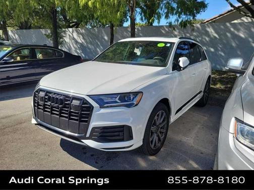 2022 Audi Q7 Premium Plus 45 TFSI quattro Tiptronic