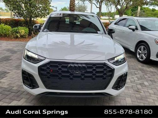 2023 Audi SQ5 Premium Plus TFSI quattro Tiptronic