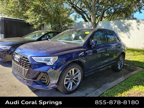 2025 Audi Q3 Premium 45 TFSI S line quattro Tiptronic