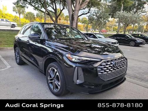 2025 Audi Q5 Premium TFSI quattro S tronic