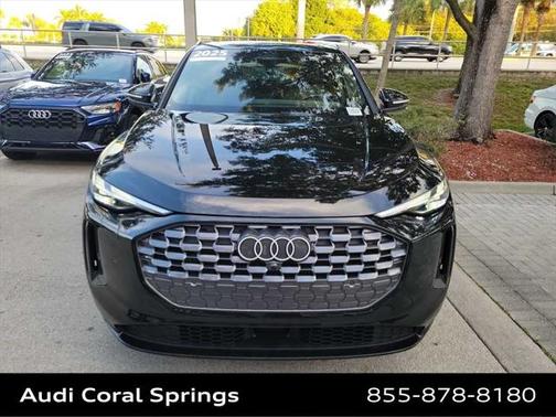 2025 Audi Q5 Premium TFSI quattro S tronic