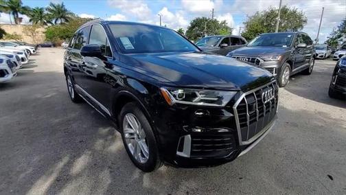 2023 Audi Q7 Premium Plus 55 TFSI quattro Tiptronic