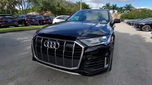 2023 Audi Q7 Premium Plus 55 TFSI quattro Tiptronic