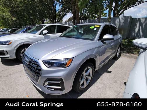 Florett Silver Metallic 2023 Audi Q5 40 Premium