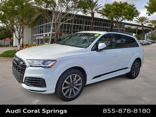 2023 Audi Q7 Premium Plus 45 TFSI quattro Tiptronic