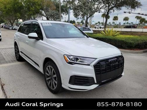 2023 Audi Q7 Premium Plus 45 TFSI quattro Tiptronic