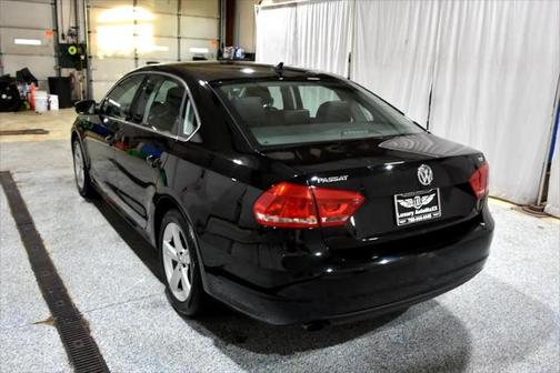 2015 Volkswagen Passat 1.8T Limited Edition