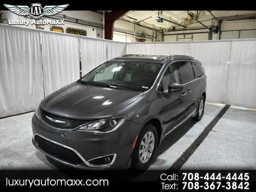 2019 Chrysler Pacifica Touring L