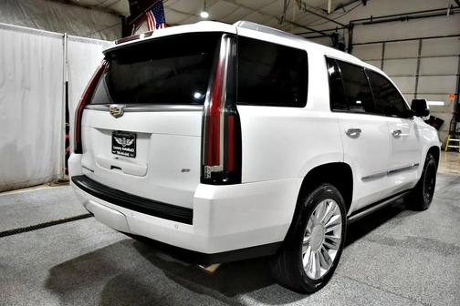 Pearl White 2016 Cadillac Escalade Platinum