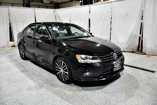 Black Uni 2016 Volkswagen Jetta 1.8T Sport