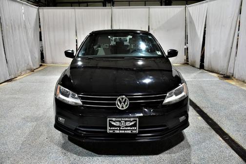 Black Uni 2016 Volkswagen Jetta 1.8T Sport