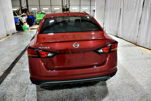 Maroon 2019 Nissan Altima 2.5 SR
