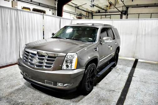2011 Cadillac Escalade Premium