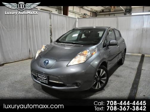 Gray 2015 Nissan Leaf SV
