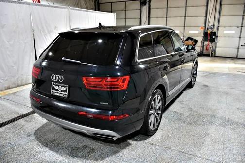 Black 2018 Audi Q7 2.0T Premium Plus