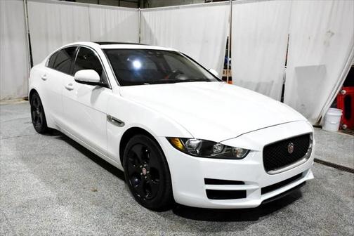 2017 Jaguar XE 25t