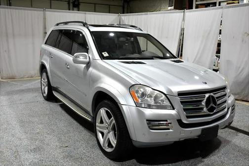 2010 Mercedes-Benz GL-Class 4MATIC