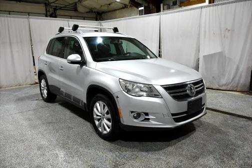 2011 Volkswagen Tiguan SE