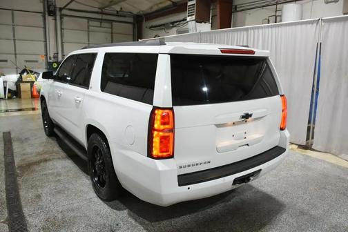 2016 Chevrolet Suburban LT