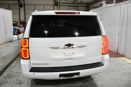 2016 Chevrolet Suburban LT